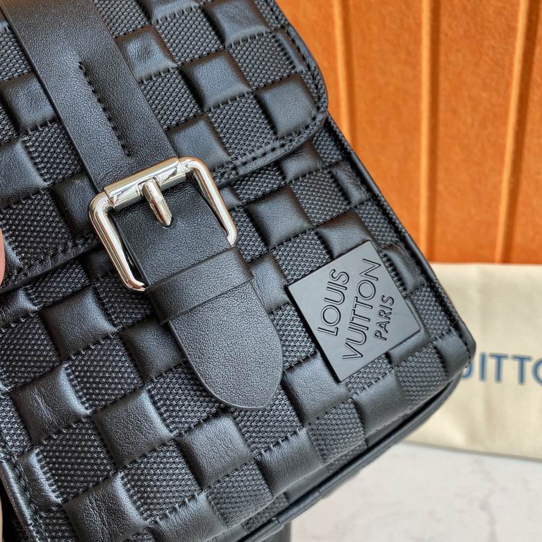 2052A 30X17X5.5cm WP 5