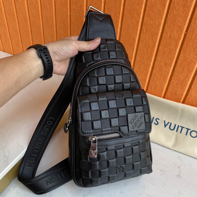 2054A 30X17X5.5cm WP 7