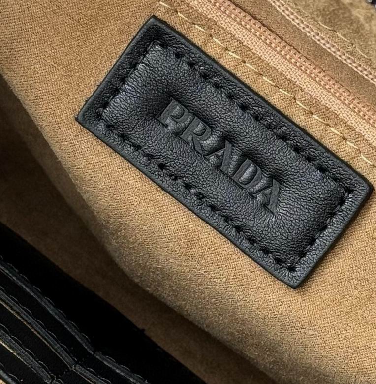 2822-4 27X17X4cm WP 8