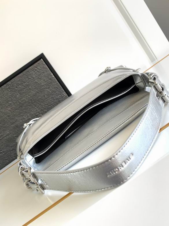 32X15X9.5cm 111805 YT 3色 24