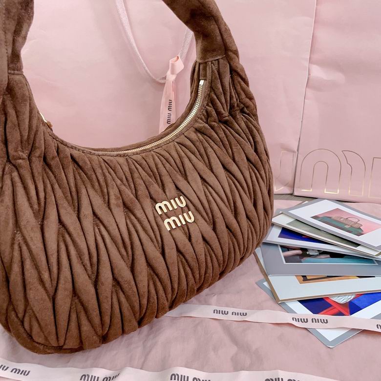 5BC108 29X24X10cm SF 4