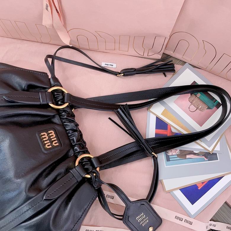 5BG306 32X16X10.5cm SF 3色 6