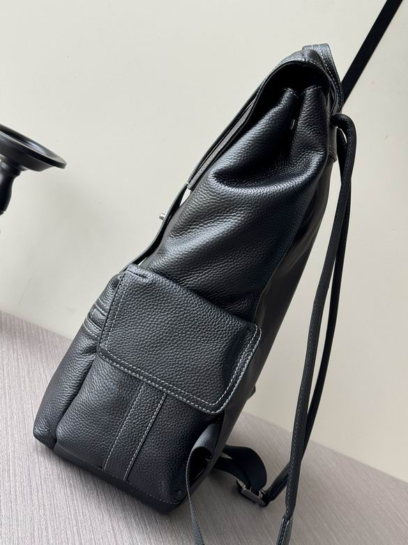 6760 42X33X15cm WP 4