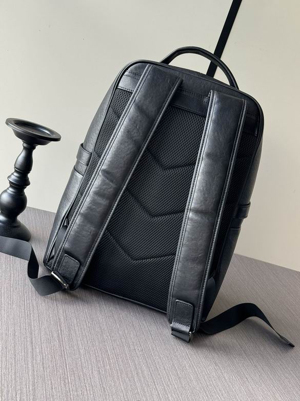 6822 41X31X17cm WP 1