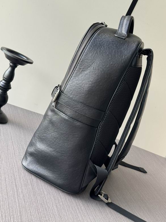 6822 41X31X17cm WP 5