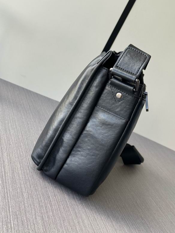 6941 30X23X10cm WP 3