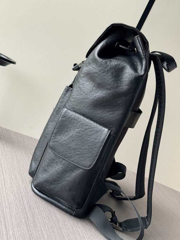 6989 43X35X17cm WP 4