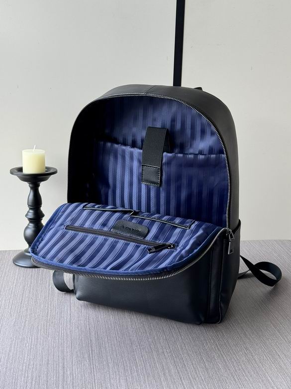 7028 31X43X16cm WP 8