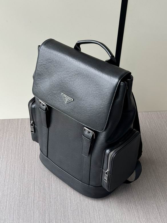 7037 42X33X16cm WP 3