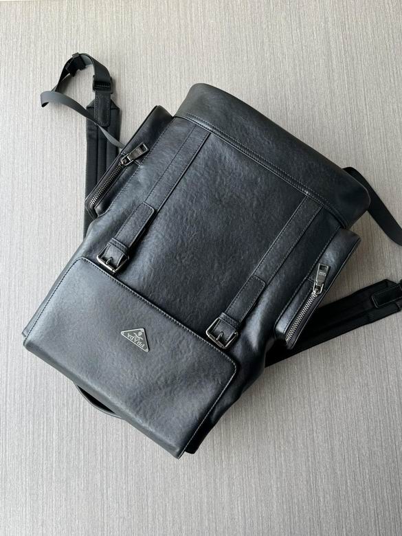 7037 42X33X16cm WP 7