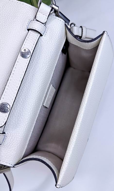 739496 24X16X11cm DF 5色 18