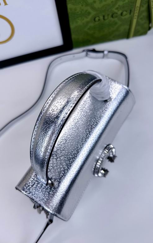 739496 24X16X11cm DF 5色 35