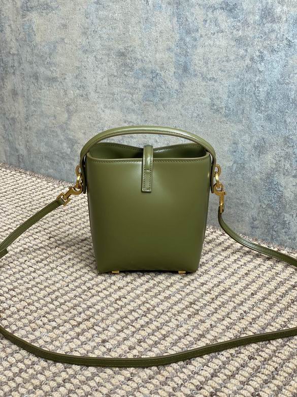 765870 15X13X6cm MT 1