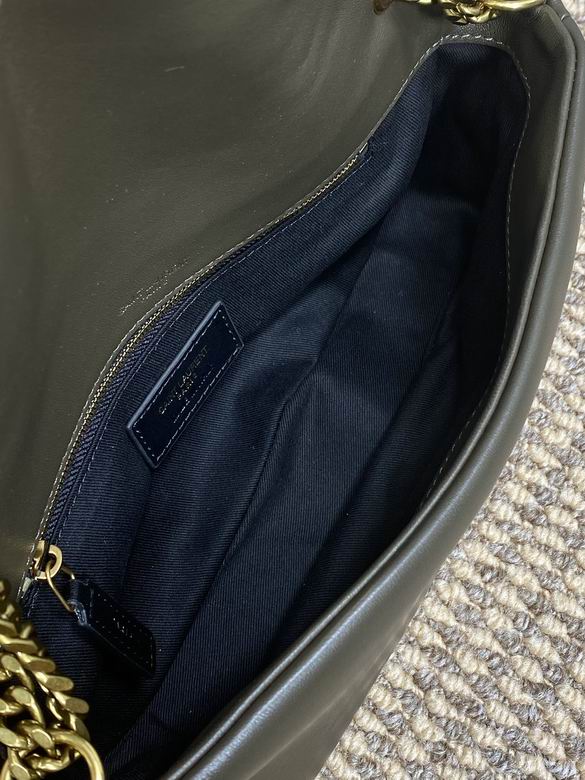 800846 17.5X21X8cm MT 8