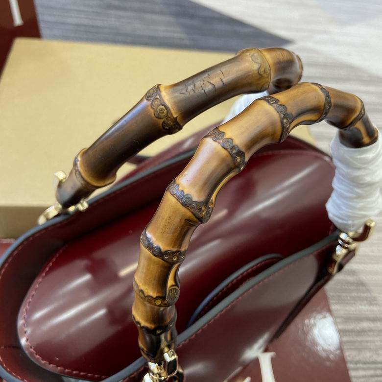 805832 16X27X14X4.6cm MP 4色 8