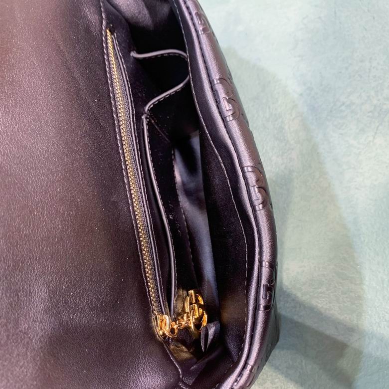 806017 21.1X12.4X4.6cm DF 2色 17