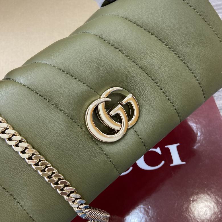 806017 21X12.4X4.6cm MP 4