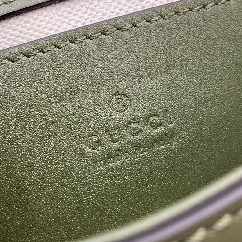 815711 21.5X11X8cm MP 9