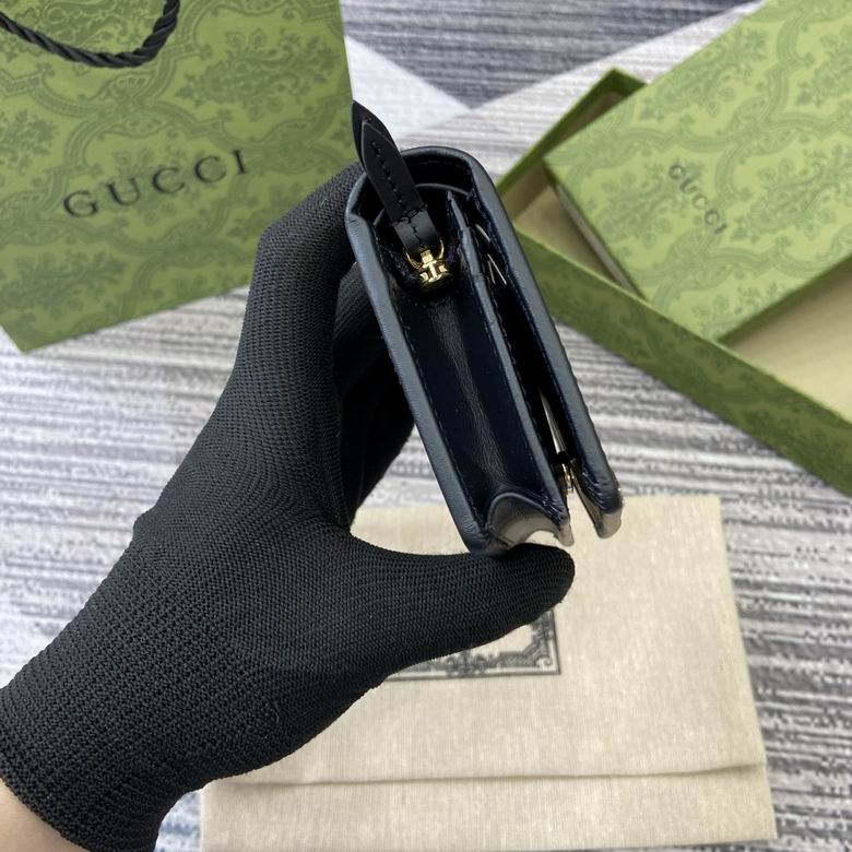 820692 11X8.5X3cm MP 2