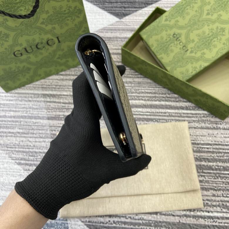 821802 19X11cm MP 2色 12