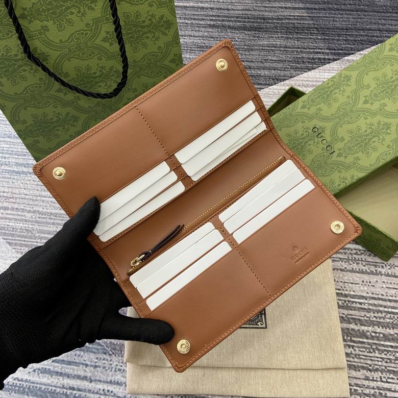 821802 19X11cm MP 2色 6