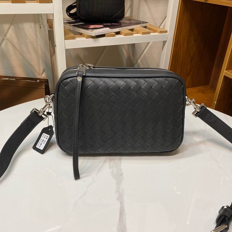 822 24.5X16.5X5cm WP 3