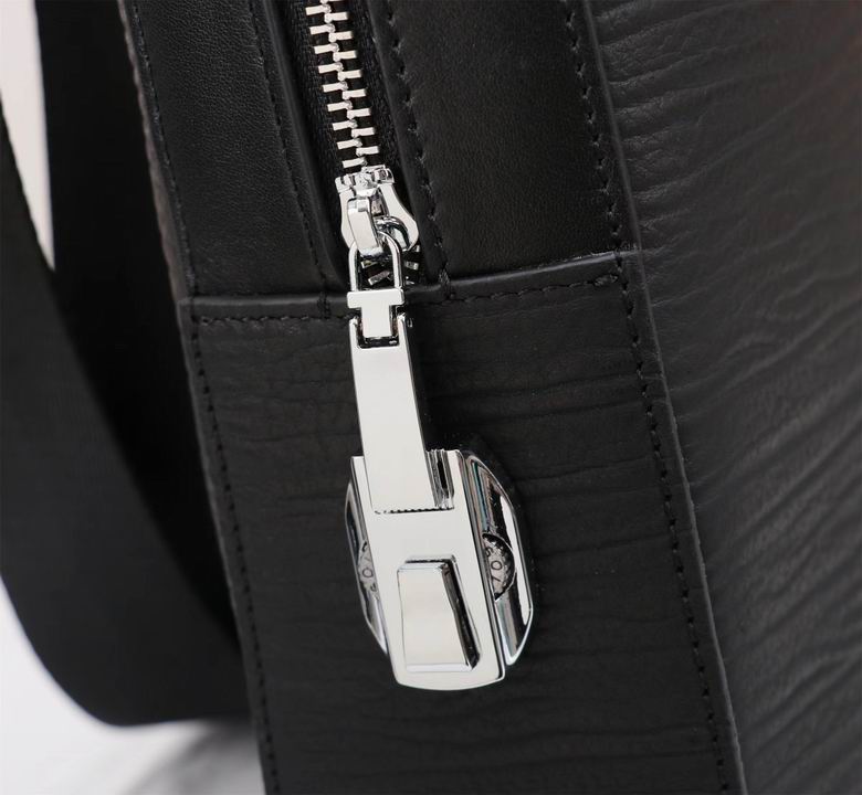 8338-1 39X30X8cm WP 6