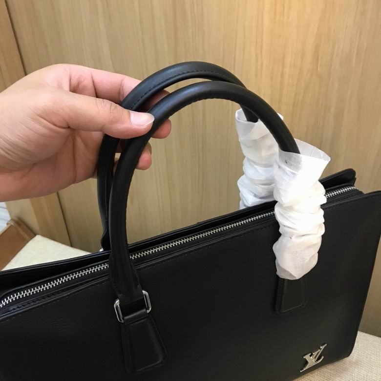 841-1 39X30X8cm WP 6