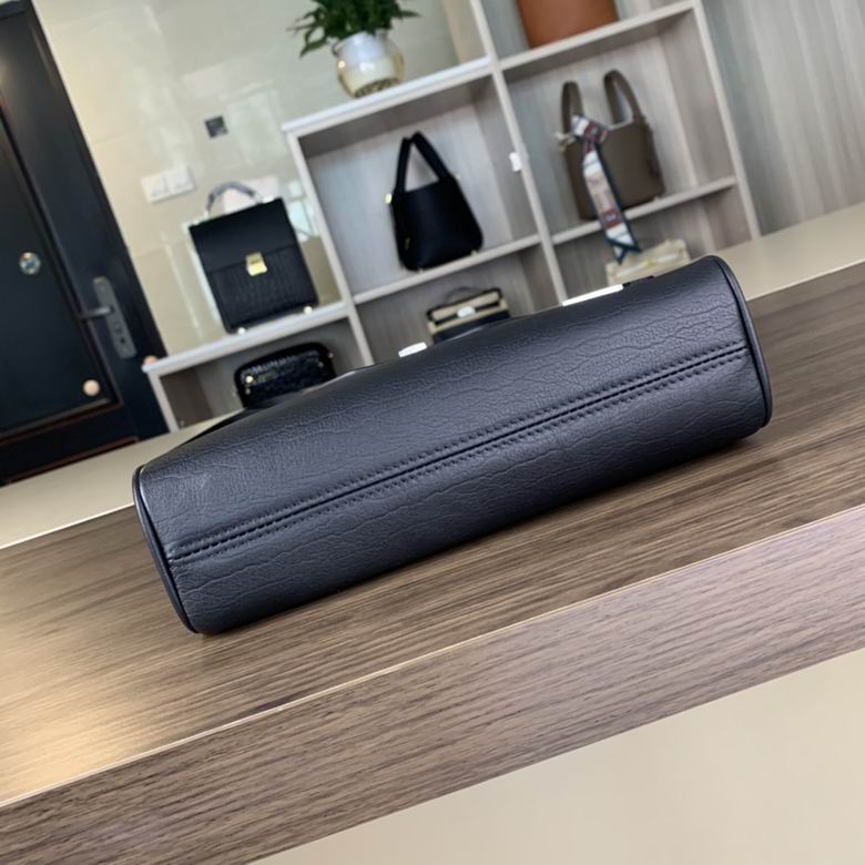 8447-3 25X18X7cm WP 6