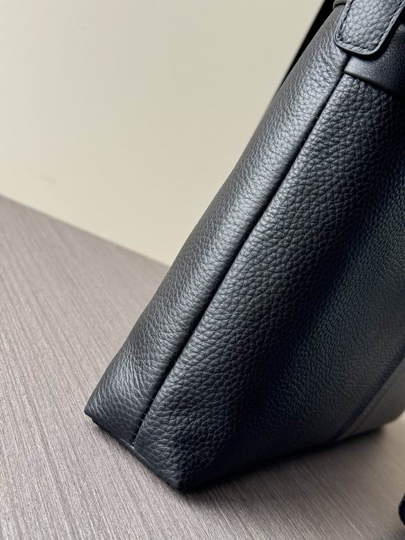 885-1 39X29X7cm WP 6