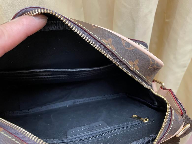 9016-3 26X19X10cm WP 8