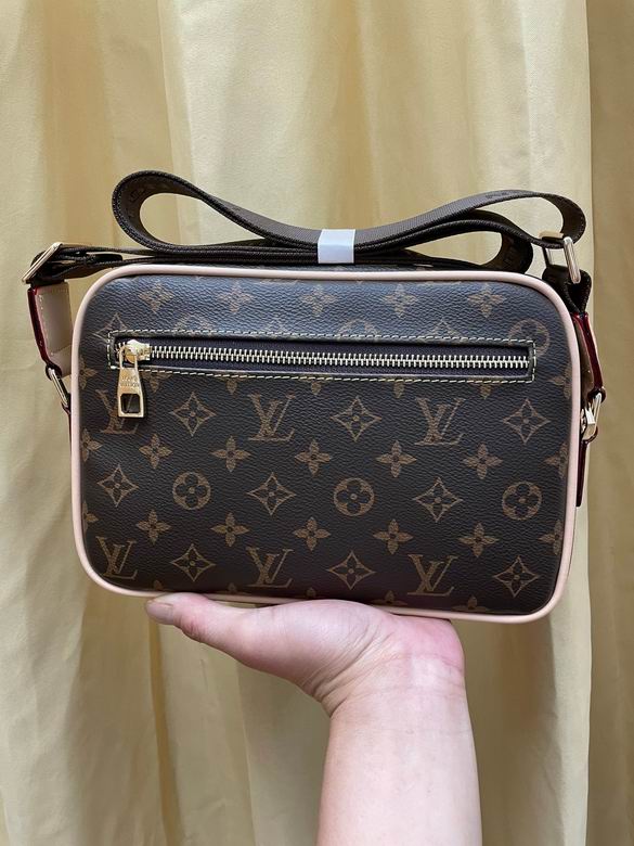 9017-3 26X18X7cm WP 1