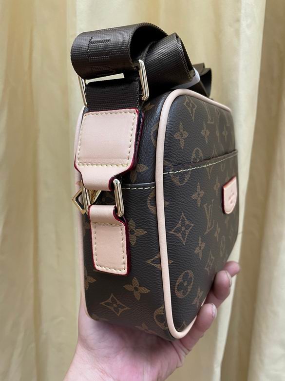 9017-3 26X18X7cm WP 5