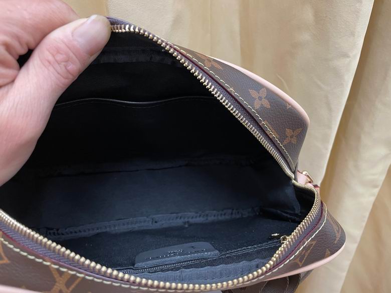 9017-3 26X18X7cm WP 8