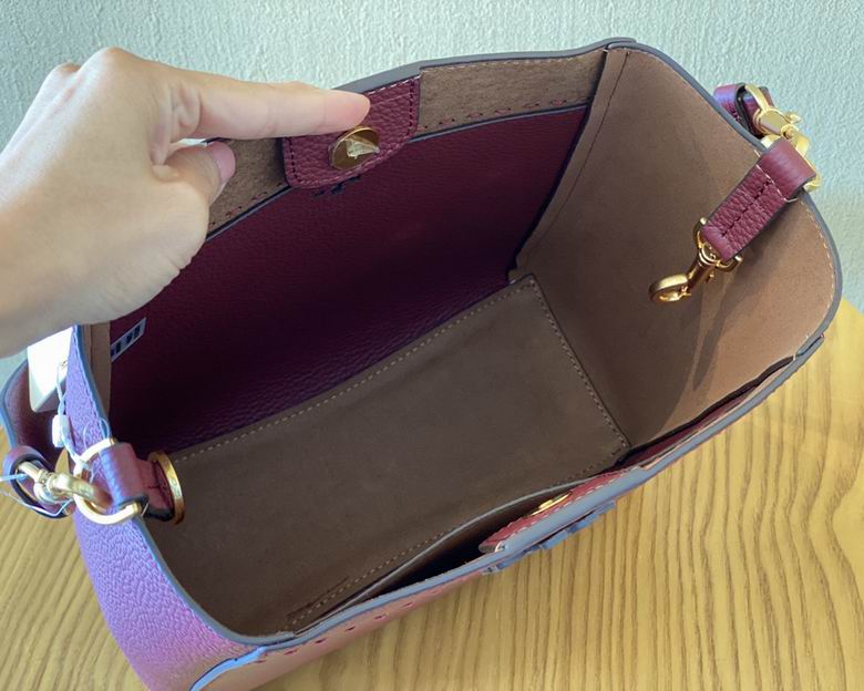 914 25X26.5X10.5cm TB 7