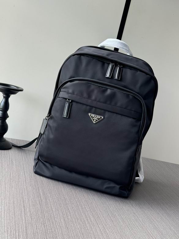 982VZ048 43.5X31X20cm WP 0