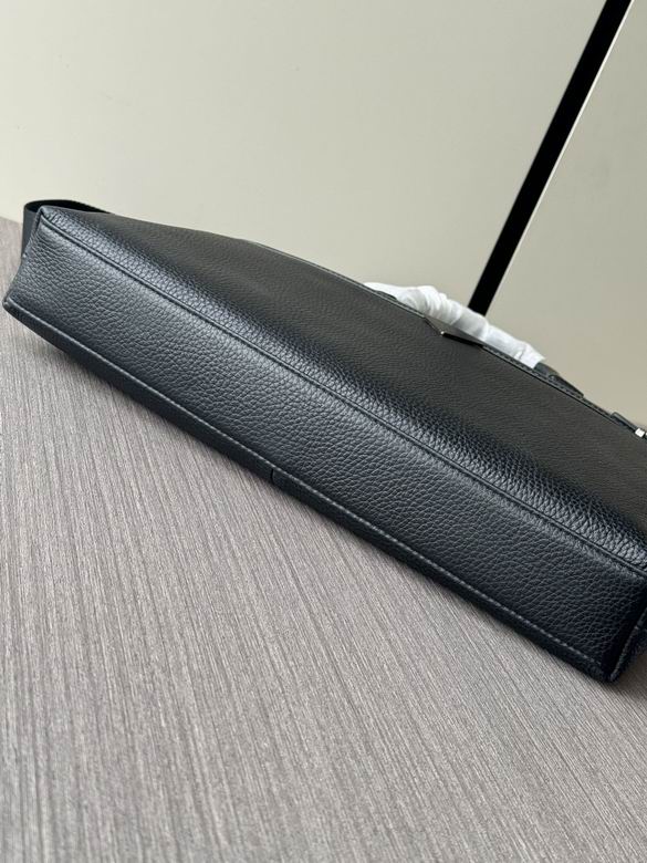 9905-1 39X29X7cm WP 7