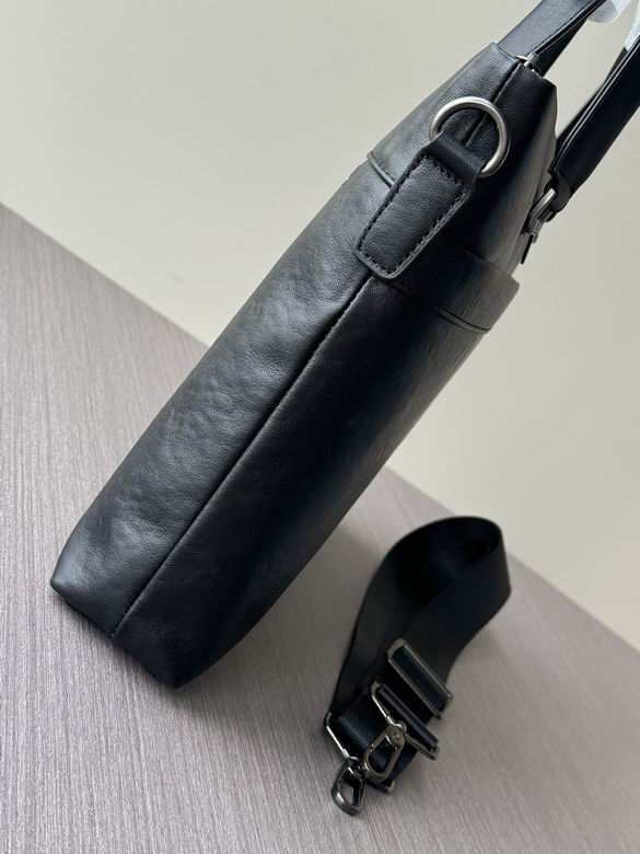 9905-1A 38X28X6cm WP 4