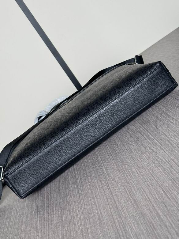 9951-1 39X29X7cm WP 7