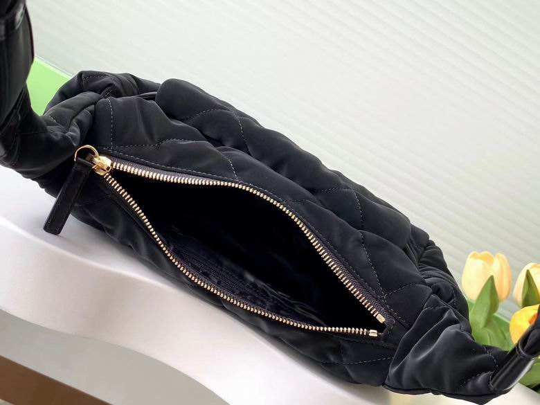 AS5054 20X32X12cm BL 7