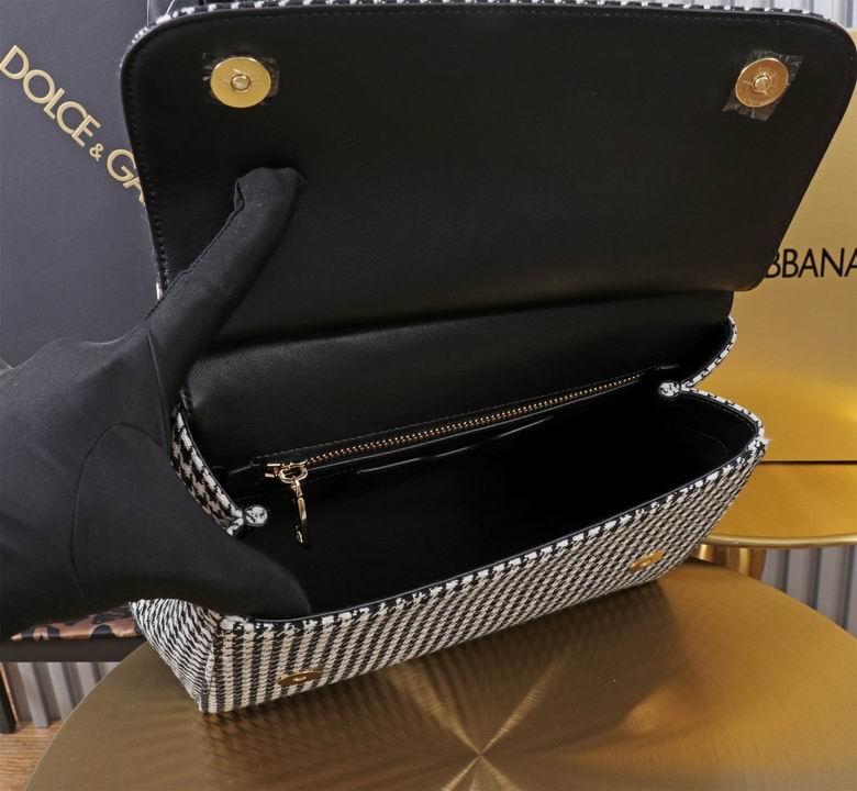 BB6113 25X20X12cm BG 4