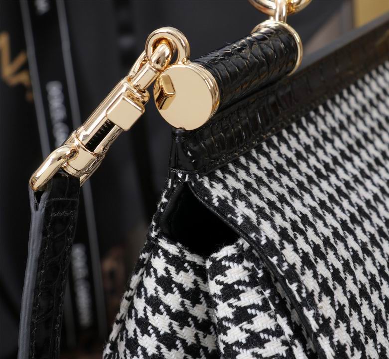 BB6113 25X20X12cm BG 6