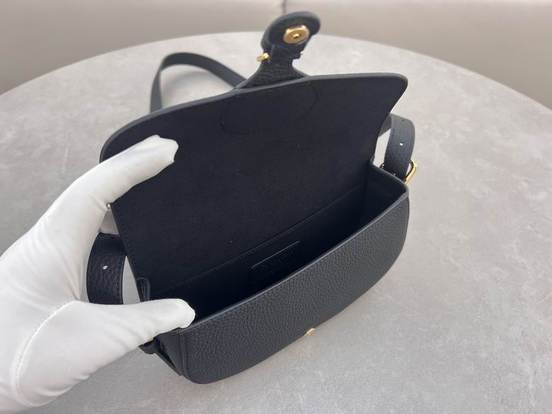 Bobby M9335 21X12X5.1cm YG 7