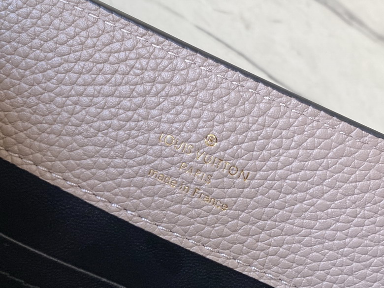 Cap M24736 27x17 3x9cm gf_9