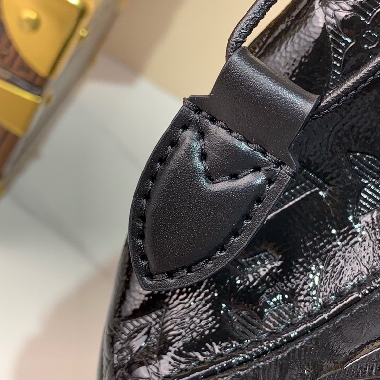 Cruise M13484 23x27x8cm gf_5