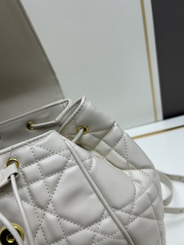 Dior 0319 23x26 7x12 5cm jj3_6