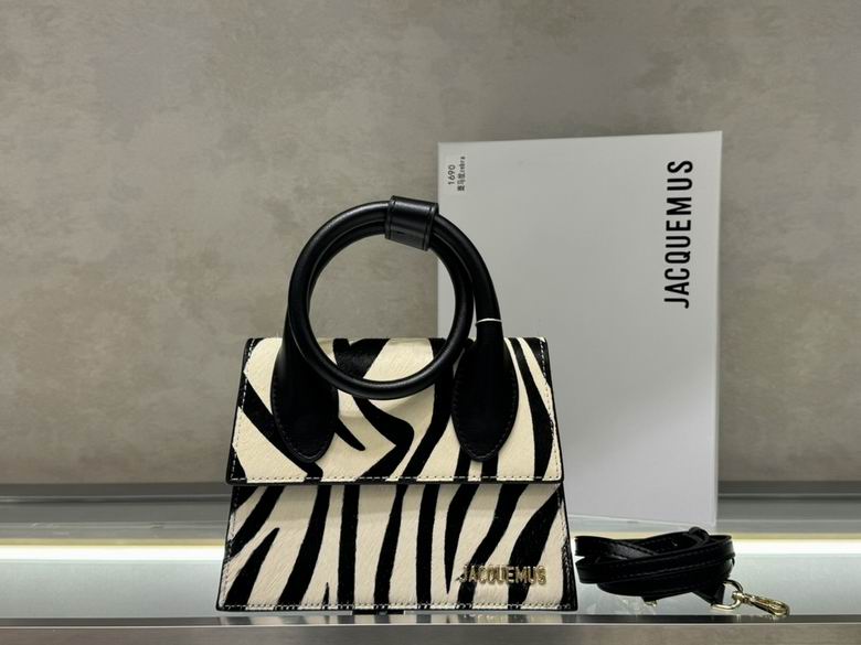 Jacquemus 1690 20X15.5X8cm JY 1