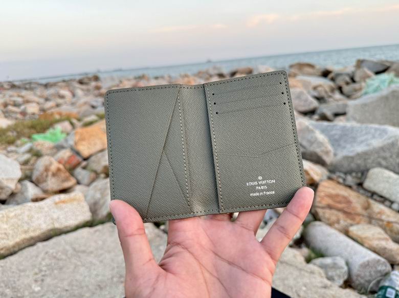 M11548 7.5X11.1X1cm YG 2色 12