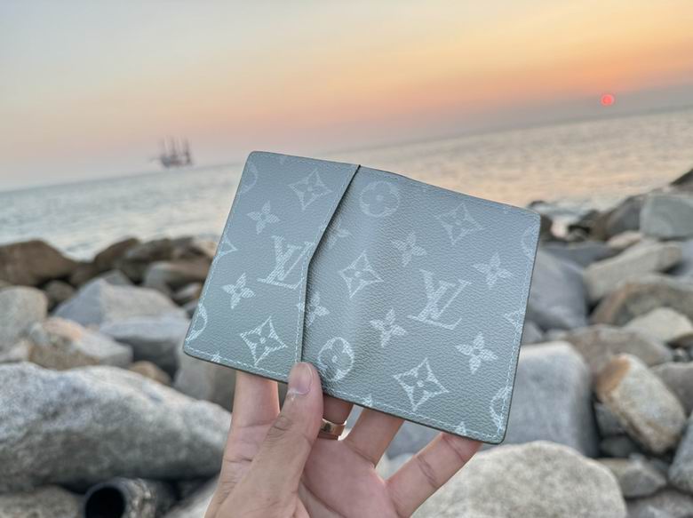 M11548 7.5X11.1X1cm YG 2色 14