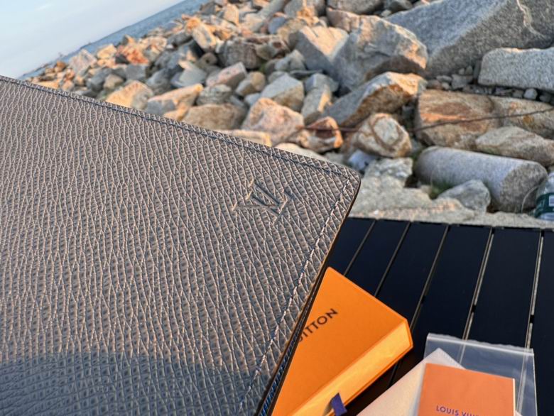 M11580 19X10X2cm YG 6